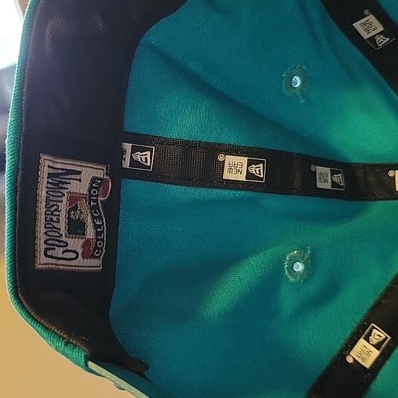 Vintage Look Florida Marlins Snap-back New Era Hat- Excellent Condition! - Picture 7 of 8